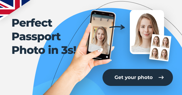 Smartphone app converting a selfie into a passport photo in 3 seconds.