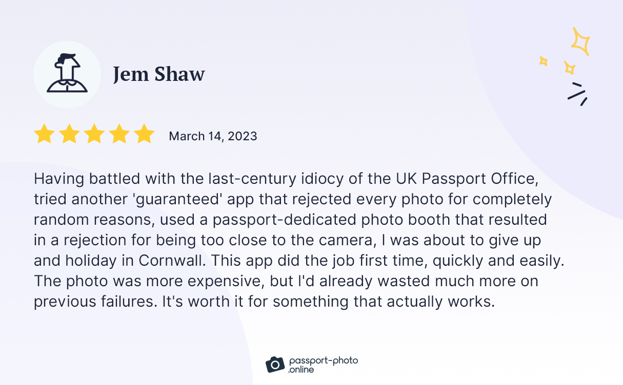 positive user comment reviews of the best US passport photo app for mobile